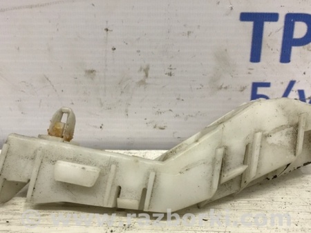 ФОТО Кронштейн бампера передний правый для Mitsubishi Pajero Wagon 4 Киев