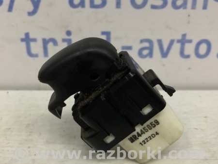 ФОТО Кнопка стеклоподъемника для Mitsubishi Pajero Wagon 3 Киев