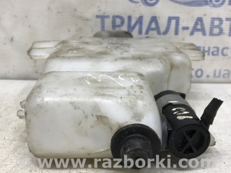 ФОТО Бачок омывателя для Mitsubishi Pajero Wagon 4 Киев