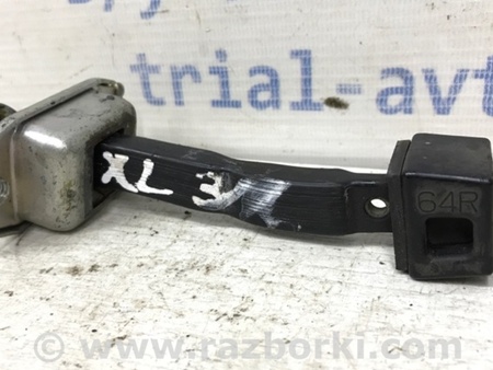 ФОТО Ограничитель двери задний правый для Mitsubishi Outlander XL Київ