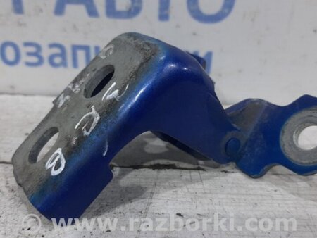 ФОТО Петля двери задней правой верхняя для Renault Megane 3 Киев