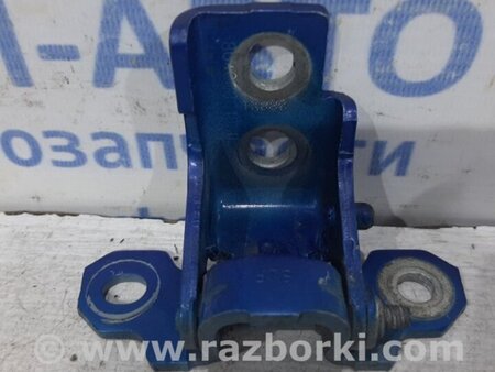 ФОТО Петля двери задней левой верхняя для Renault Megane 3 Киев