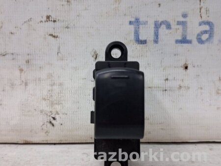 ФОТО Кнопка стеклоподъемника для Nissan Pathfinder R51 Киев