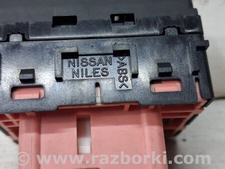 ФОТО Корректор зеркал для Nissan Pathfinder R51 Киев