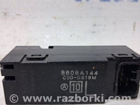 ФОТО Кнопка стеклоподъемника для Mitsubishi Pajero Wagon 4 Киев