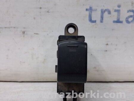 ФОТО Кнопка стеклоподъемника для Nissan Navara D40 Киев