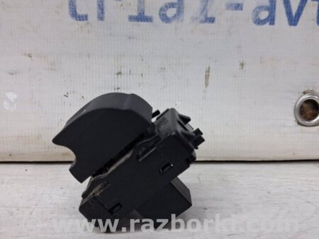 ФОТО Кнопка стеклоподъемника для Renault Megane 3 Киев