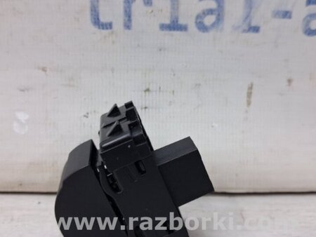 ФОТО Кнопка стеклоподъемника для Renault Megane 3 Киев