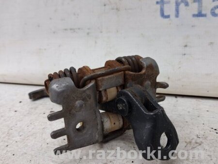 ФОТО Ограничитель двери задний левый для Renault Megane 3 Киев