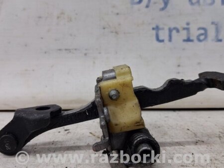 ФОТО Ограничитель двери передний правый для Renault Megane 3 Киев