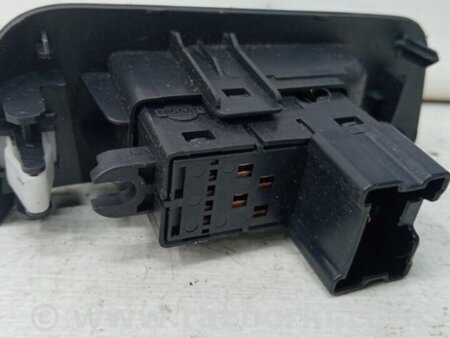 ФОТО Кнопка стеклоподъемника для Nissan X-Trail T31 (2007-2014) Киев