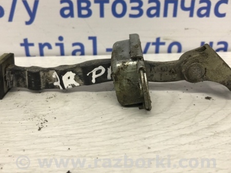 ФОТО Ограничитель двери задний правый для Nissan Pathfinder R51 Киев