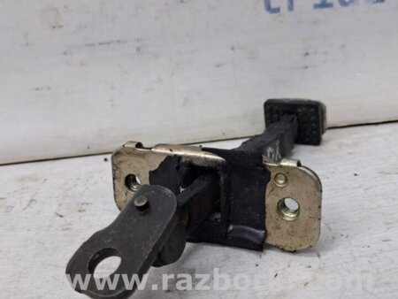 ФОТО Ограничитель двери передний правый для KIA Sorento BL Киев