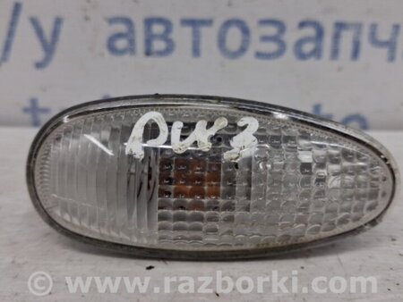 ФОТО Повторитель поворотника для Mitsubishi Pajero Wagon 3 Киев