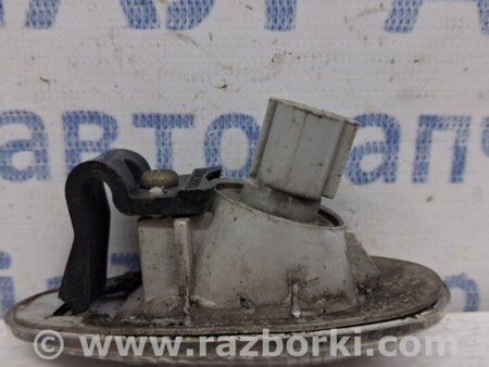 ФОТО Повторитель поворотника для Mitsubishi Pajero Wagon 3 Киев