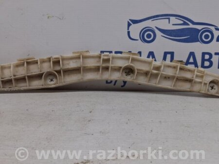 ФОТО Кронштейн бампера задний правый для Mitsubishi Pajero Wagon 4 Киев