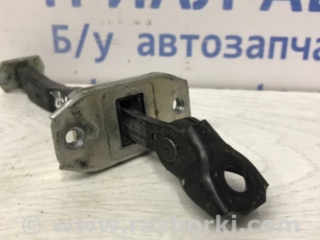 ФОТО Ограничитель двери передний правый для Nissan X-Trail T32 /Rogue (2013-) Київ