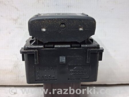 ФОТО Кнопка подогрева для Nissan Navara D40 Киев