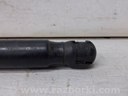 ФОТО Амортизатор крышки багажника для KIA Sorento BL Киев