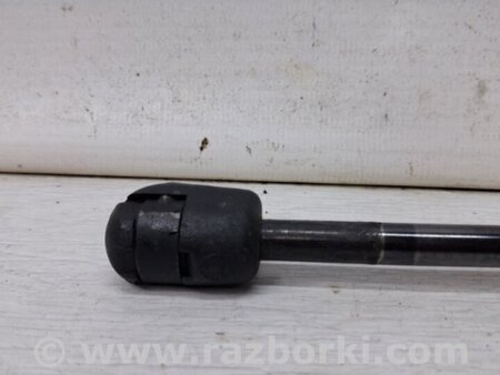 ФОТО Амортизатор крышки багажника для KIA Sorento BL Киев