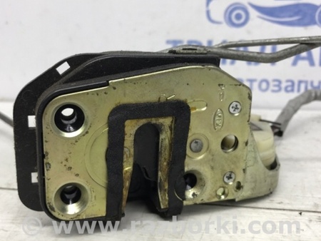 ФОТО Замок двери передний правый для KIA Sorento BL Киев