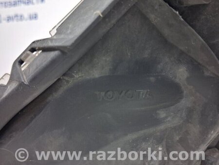 ФОТО Фара правая галоген для Toyota RAV-4 (15-18) Киев