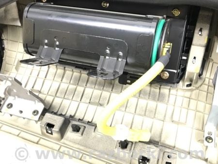 ФОТО Торпеда с подушкой бесопасности для Hyundai Santa Fe CM (05-12) Киев