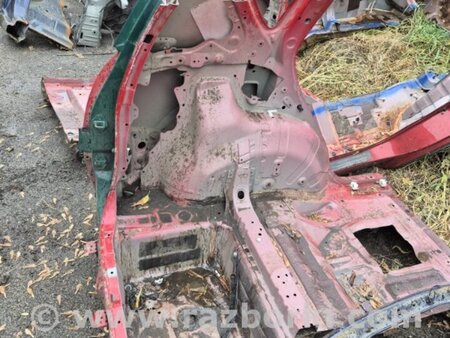 ФОТО Четверть автомобиля задняя левая для Toyota RAV-4 (05-12) Київ