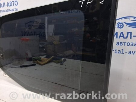 ФОТО Стекло в кузов заднее правое для Toyota Land Cruiser Prado 120 Киев