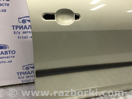ФОТО Дверь передняя правая для Nissan Tiida/Versa C11 Киев