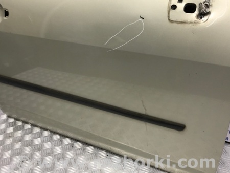 ФОТО Дверь передняя правая для Nissan Tiida/Versa C11 Киев