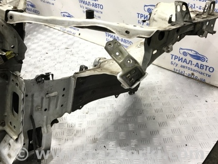 ФОТО Панель передняя для Toyota Avensis T270 (10.2008-12.2012) Киев