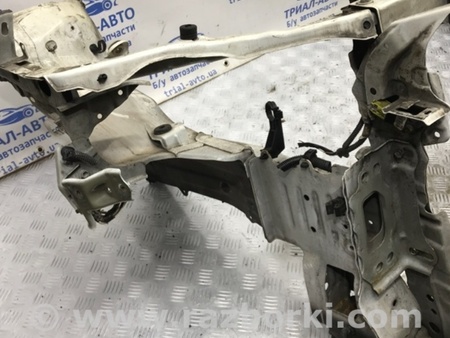 ФОТО Панель передняя для Toyota Avensis T270 (10.2008-12.2012) Киев