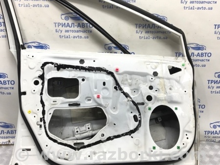 ФОТО Дверь передняя левая Рестайлинг для Toyota Avensis T270 (10.2008-12.2012) Киев