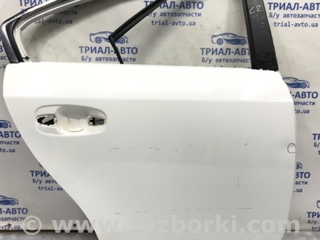 ФОТО Дверь задняя правая Рестайлинг для Toyota Avensis T270 (10.2008-12.2012) Київ