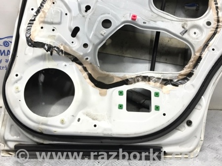 ФОТО Дверь задняя правая Рестайлинг для Toyota Avensis T270 (10.2008-12.2012) Київ