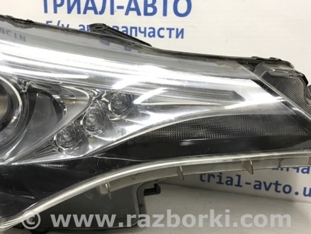 ФОТО Фара правая галоген Рестайлинг для Toyota Avensis T270 (10.2008-12.2012) Київ