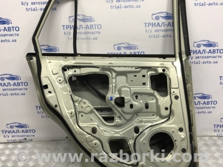 ФОТО Дверь задняя левая для Nissan Tiida/Versa C11 Киев