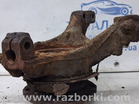 ФОТО Кулак поворотный правый со ступицей для Suzuki SX4 Київ