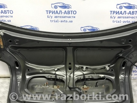 ФОТО Крышка багажника для Toyota Avensis T250 (02.2003-10.2009) Киев