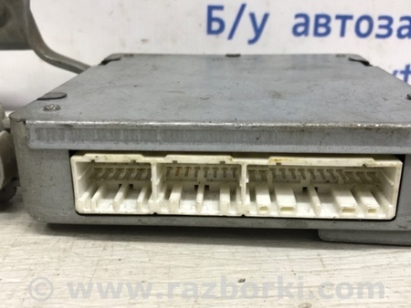 ФОТО Блок управления для Toyota Land Cruiser 100 Київ