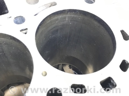 ФОТО Блок ДВС для Toyota Avensis T270 (10.2008-12.2012) Киев