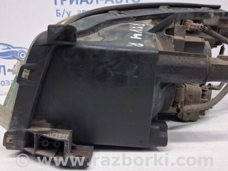 ФОТО Фара правая галоген для Toyota RAV-4 (05-12) Київ