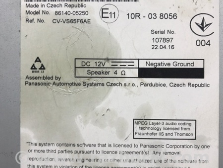 ФОТО магнитофон для Toyota Avensis T270 (10.2008-12.2012) Киев