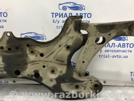 ФОТО Балка передней подвески для Toyota Avensis T250 (02.2003-10.2009) Киев