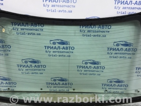 ФОТО Стекло в кузов заднее для Toyota Avensis T250 (02.2003-10.2009) Киев