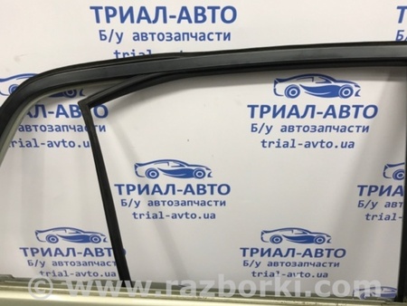 ФОТО Дверь задняя правая для Nissan Tiida/Versa C11 Киев