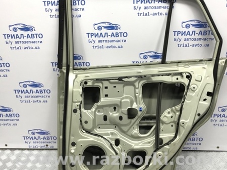 ФОТО Дверь задняя правая для Nissan Tiida/Versa C11 Киев