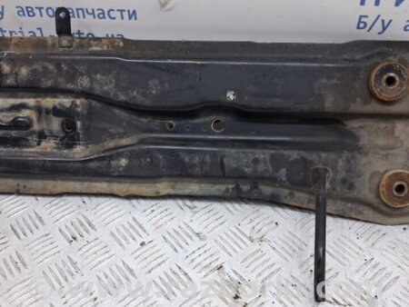 ФОТО Балка передняя поперечная для Suzuki Grand Vitara Київ