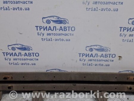 ФОТО Усилитель бампера передний для Toyota Land Cruiser Prado 120 Киев